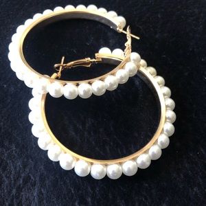 pearl earrings